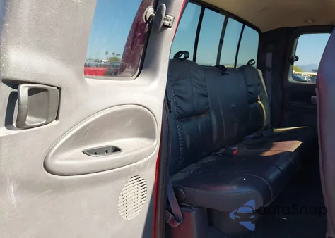 2001 Dodge Ram 1500 St z USA, uszkodzony, nr VIN 1B7HF13Z01J606962